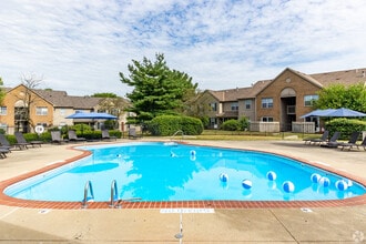 Sawmill Ridge in Dublin, OH - Foto de edificio - Building Photo