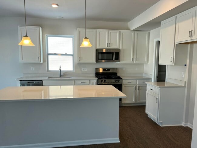 27106 Gallop Wy in Saline, MI - Building Photo - Building Photo