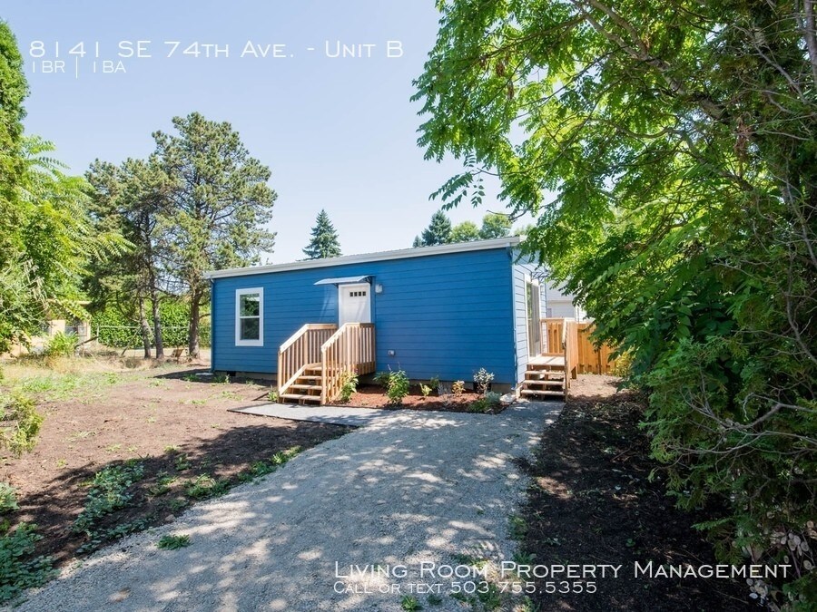 8141 SE 74th Ave-Unit -Unit B in Portland, OR - Building Photo