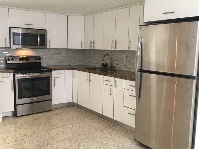 property at 652 NW 3rd St