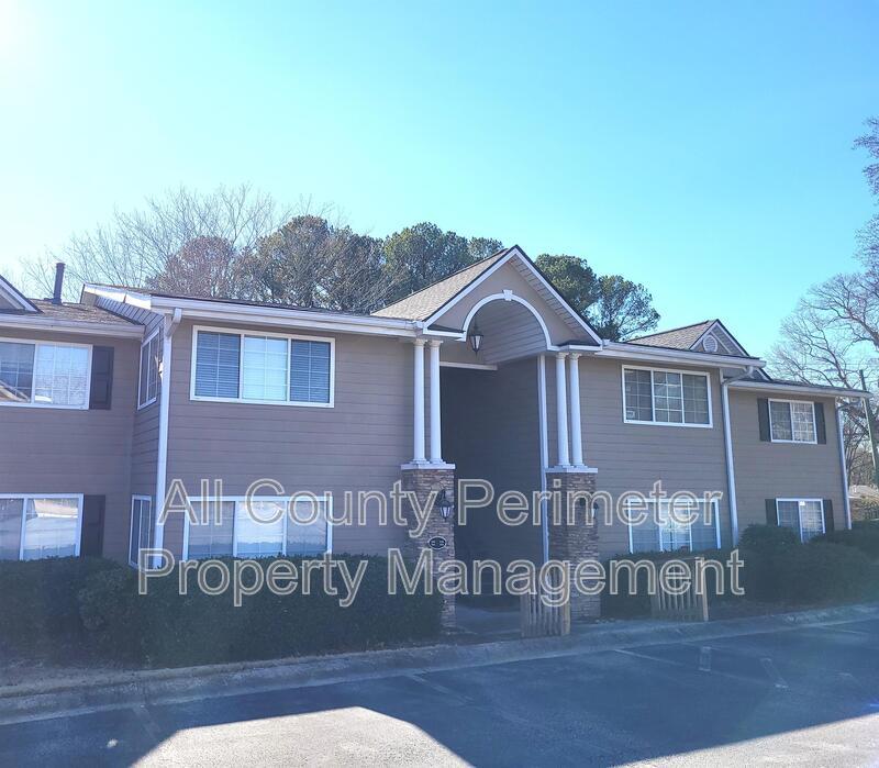 1468 Briarwood Rd NE in Brookhaven, GA - Building Photo