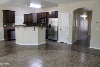 13226 Emerald River St in Horizon City, TX - Building Photo - Building Photo