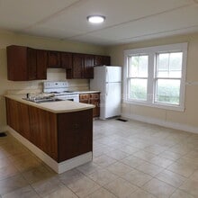 5 South St in Waterville, ME - Building Photo - Building Photo