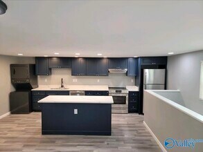 3212 Reynolds Dr NW in Huntsville, AL - Building Photo - Building Photo