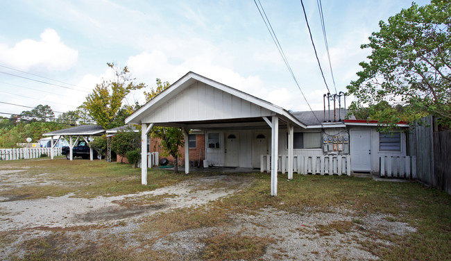 8424 Hwy 613 in Moss Point, MS - Building Photo - Building Photo