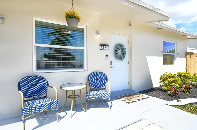 1627 NE 1st St in Boynton Beach, FL - Building Photo