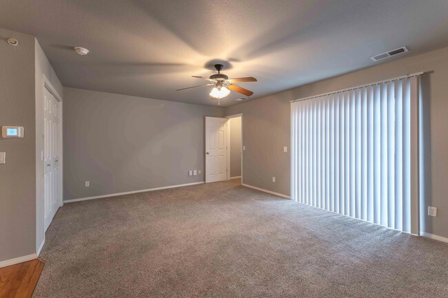 Hawthorn Suites Apartments
