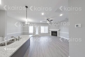 3713 Oak Leaf Wy in Greenville, NC - Building Photo - Building Photo