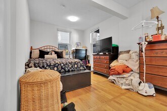 11 Carpenter St, Unit 1 in Boston, MA - Foto de edificio - Building Photo