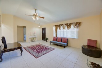 9039 NW 21st Ct in Coral Springs, FL - Building Photo - Building Photo