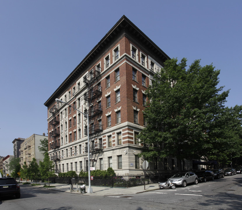 400 West 150th Street in New York, NY - Building Photo