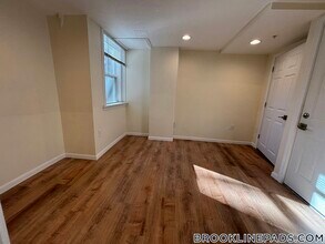 1801 Beacon St in Brookline, MA - Building Photo - Building Photo
