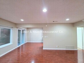16806 Sierra Vista Way in Cerritos, CA - Building Photo - Building Photo