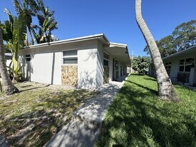 606 SW 5th Ave in Fort Lauderdale, FL - Building Photo