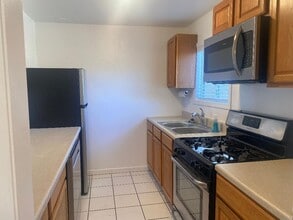 661 Chestnut Ave in Beaumont, CA - Building Photo - Building Photo