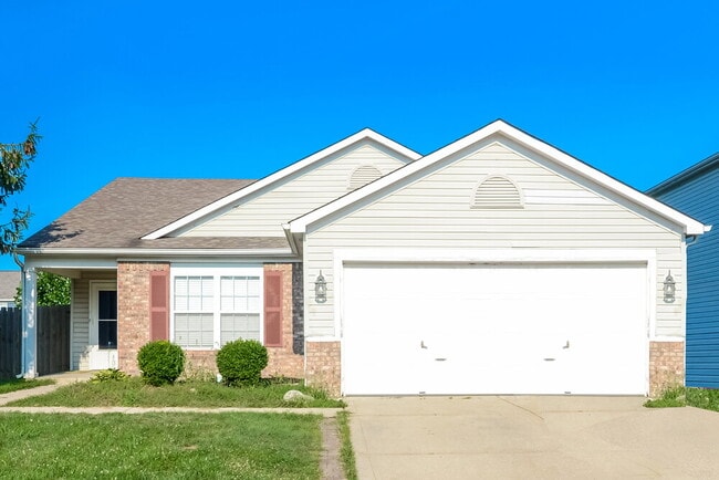 property at 1083 Williamsburg Way