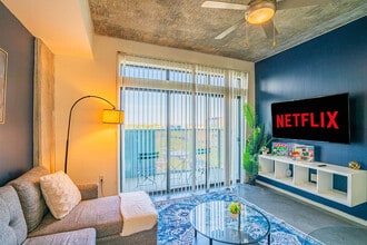 810 N 4th St in Phoenix, AZ - Foto de edificio - Building Photo