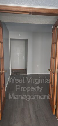 200 W Main St in Sophia, WV - Building Photo - Building Photo