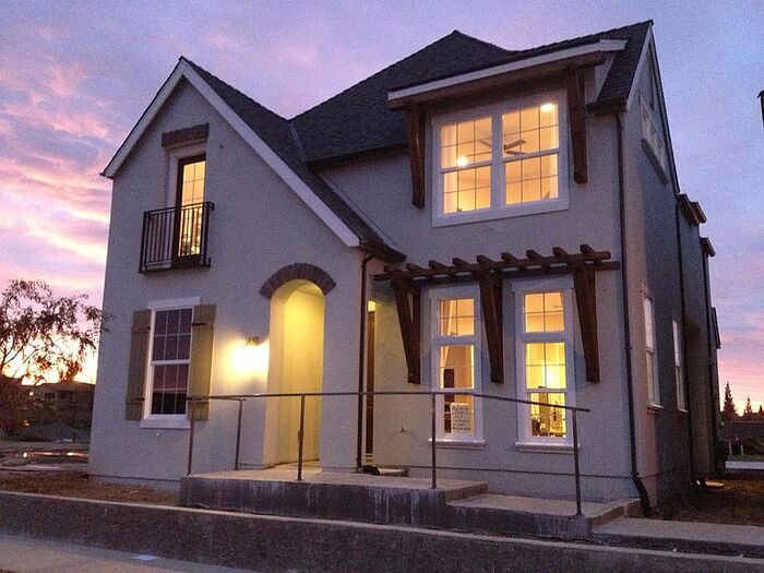 1125 Paris Dr in Roseville, CA - Building Photo