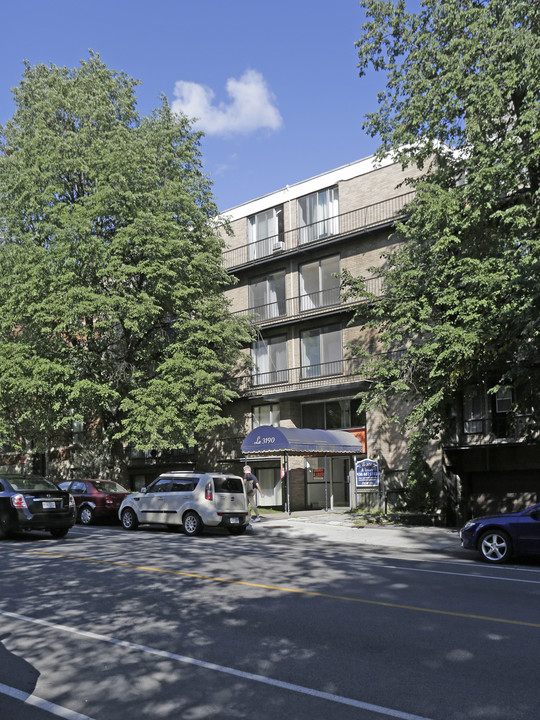 3190 Édouard-Montpetit in Montréal, QC - Building Photo