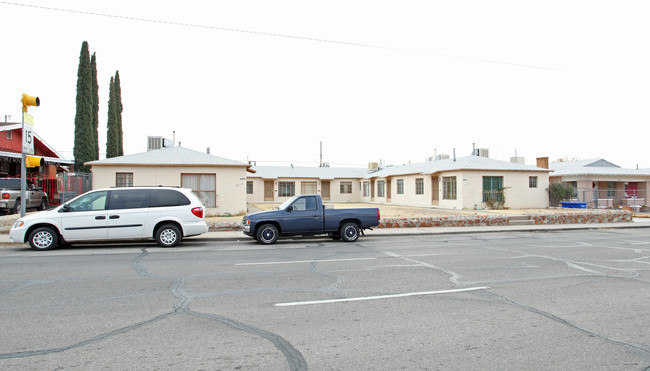 2812 Grant Ave in El Paso, TX - Foto de edificio - Building Photo