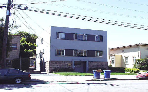 2232-2234 Santa Clara Ave in Alameda, CA - Building Photo - Building Photo