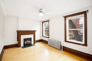 667 Wolseley Apartment in Winnipeg, MB - Building Photo