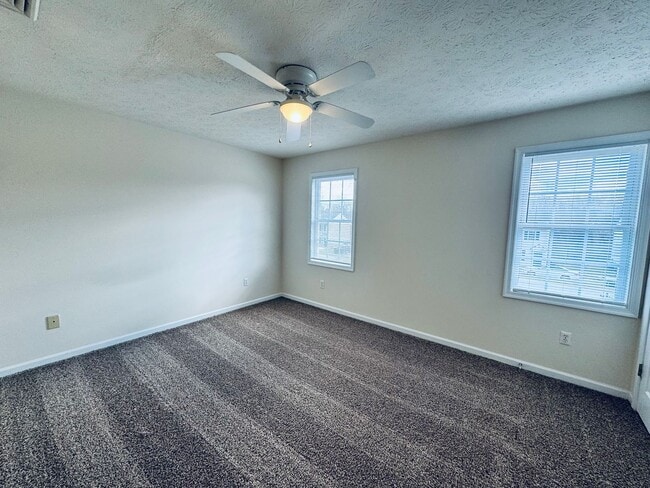 412 Three Creeks Ct in Lynchburg, VA - Building Photo - Building Photo