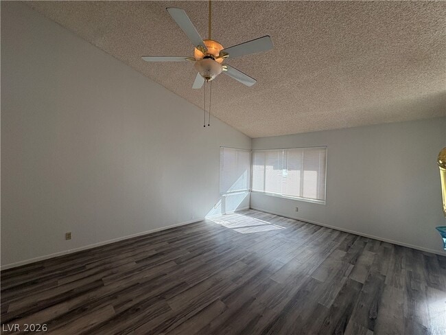 6610 Candleberry Rd in Las Vegas, NV - Building Photo - Building Photo