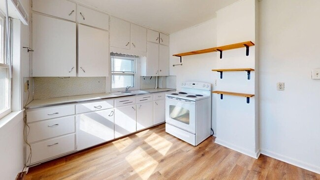 234 S Kellogg Ave in Ames, IA - Building Photo - Building Photo