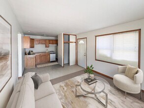 211-213 S Franklin Ave in Ames, IA - Building Photo - Building Photo
