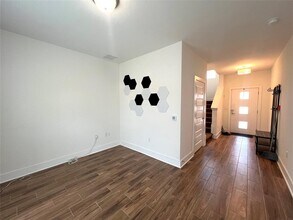 2009 Teagle Dr in Austin, TX - Building Photo - Building Photo