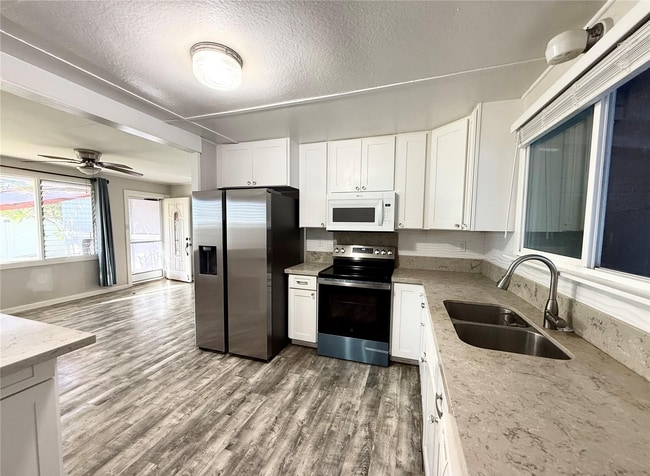 property at 68-99-226 Au St