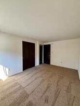 23 Losson Garden Dr in Cheektowaga, NY - Building Photo - Building Photo