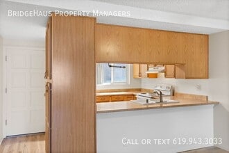8703 Lake Murray Blvd in San Diego, CA - Building Photo - Building Photo