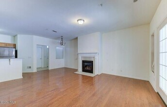 42 Renaissance Ln in Wilton, NY - Building Photo - Building Photo