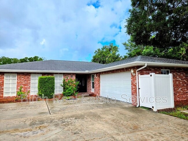 515 Hollow Ridge Rd in Palm Harbor, FL - Building Photo - Building Photo