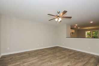 200 Ashbrook Rd in Salisbury, NC - Building Photo - Building Photo