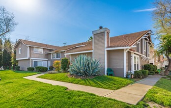 3650 Hallelujah Ct in Carmichael, CA - Building Photo - Primary Photo