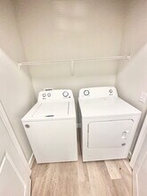 3001 NE Inner Loop in Georgetown, TX - Foto de edificio - Building Photo