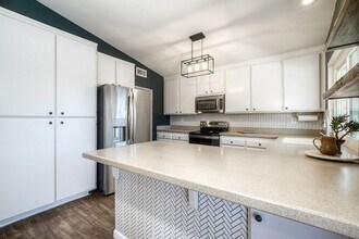 2789 Prairiestone Way in Escondido, CA - Building Photo - Building Photo