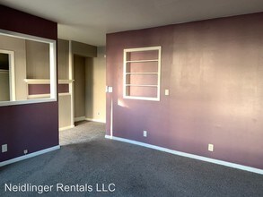 742 Bloserville Rd in Newville, PA - Foto de edificio - Building Photo