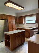 201 Oak St in Ypsilanti, MI - Building Photo - Building Photo
