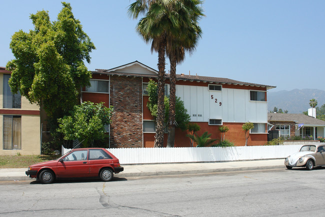 529 E Olive Ave in Monrovia, CA - Building Photo - Building Photo