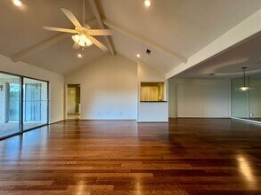 4013 Westchester Dr in Waco, TX - Building Photo - Building Photo