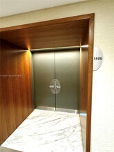 2127 Brickell Ave in Miami, FL - Building Photo - Building Photo