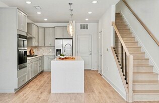 20036 Coral Wind Ter in Ashburn, VA - Building Photo