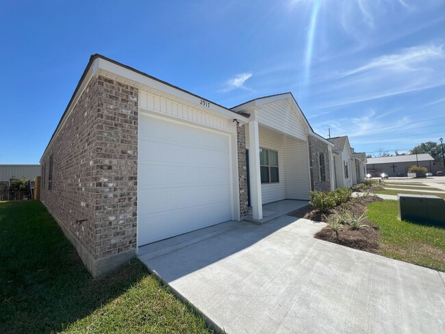 2917 Palatine Pl in Baton Rouge, LA - Foto de edificio - Building Photo