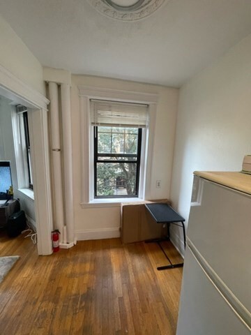 120 Riverway in Boston, MA - Foto de edificio - Building Photo