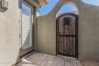 28484 N 92nd Pl in Scottsdale, AZ - Building Photo - Building Photo